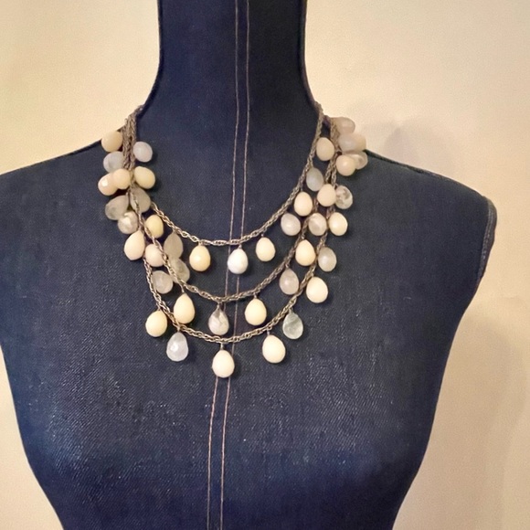 Lydell 3 Strand Necklace Pastel Peach 80s Clear Faceted Briolette Beads vintage - Picture 2 of 4